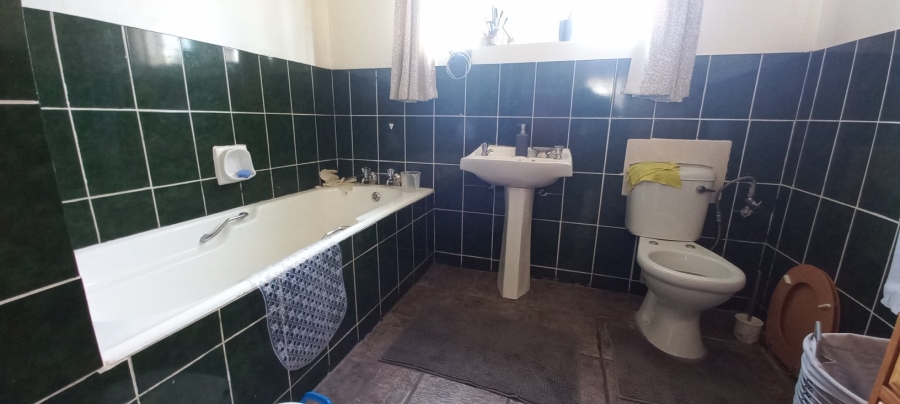 4 Bedroom Property for Sale in Panorama Free State